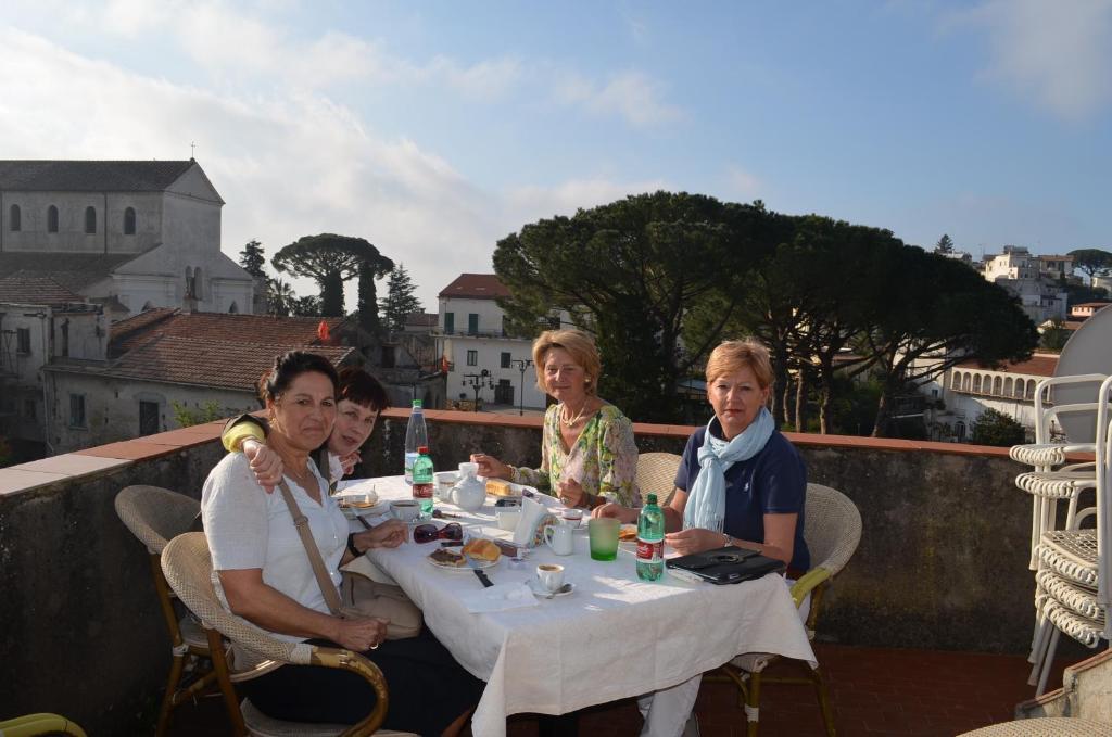 Bed and Breakfast Palazzo Della Marra Равелло Номер фото